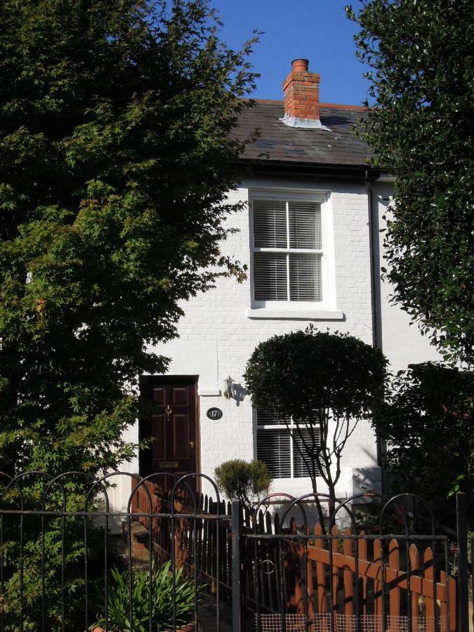פורטסמות' Pretty Victorian Cottage מראה חיצוני תמונה